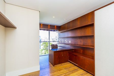 11_photo/94dce3f4ff.9e8e651cb38e5748-ATLAS-2e0d3365-35df-4d53-b2e4-7aed8ebdd5c2.jpg de apartamento para alugar com 3 quartos, 213m² em Batel, Curitiba