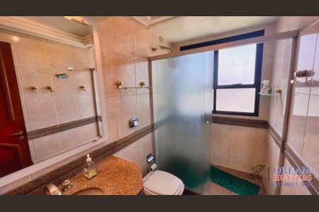 39_photo/94dce3f56b.4c6b95f92187bed4-ATLAS-2e4533ac-ab2a-4878-b478-a6a73edb6a7e.jpg de apartamento à venda com 4 quartos, 233m² em Centro, Curitiba