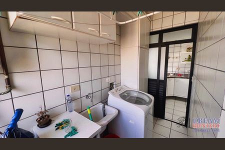 41_photo/94dce3f56b.4c6b95f92187bed4-ATLAS-3a38e5f2-3ad9-49ac-af14-ff710375d40e.jpg de apartamento à venda com 4 quartos, 233m² em Centro, Curitiba