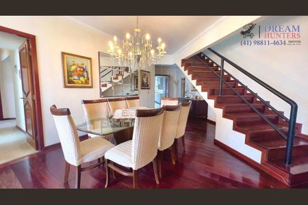 8_photo/94dce3f56b.4c6b95f92187bed4-ATLAS-bb17c64e-1b19-4845-904f-e4f9838a0519.jpg de apartamento à venda com 4 quartos, 233m² em Centro, Curitiba