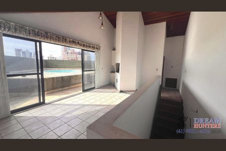 4_photo/94dce3f56b.8f0eac9183563c73-ATLAS-70e2daf3-f10d-4812-bc2d-1e6cf41b88fc.jpg de apartamento à venda com 4 quartos, 231m² em Centro, Curitiba