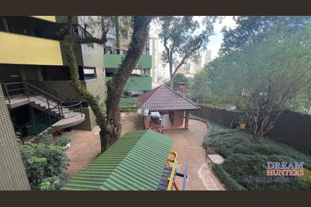 23_photo/94dce3f56b.8f0eac9183563c73-ATLAS-741fb939-11a6-41a4-bfe7-2a196dbb962a.jpg de apartamento à venda com 4 quartos, 231m² em Centro, Curitiba