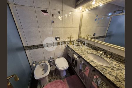 20_photo/94dce3f56b.c5c9bbec4f3c6a13-ATLAS-037753aa-6187-40cc-b3ce-ed6c1fcc1f31.jpg de apartamento para alugar com 4 quartos, 254m² em Centro, Curitiba