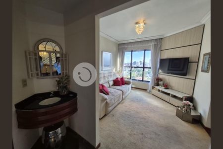 4_photo/94dce3f56b.c5c9bbec4f3c6a13-ATLAS-275fde27-b361-48d1-8b45-72cd18e0e6ec.jpg de apartamento para alugar com 4 quartos, 254m² em Centro, Curitiba