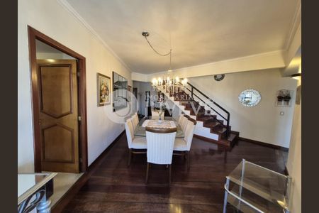 7_photo/94dce3f56b.c5c9bbec4f3c6a13-ATLAS-34fb747e-9630-4268-b07e-56210cc35e66.jpg de apartamento para alugar com 4 quartos, 254m² em Centro, Curitiba