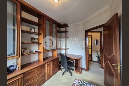 14_photo/94dce3f56b.c5c9bbec4f3c6a13-ATLAS-421eff7d-c3d4-4549-a034-d755196f6da4.jpg de apartamento para alugar com 4 quartos, 254m² em Centro, Curitiba