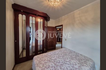 12_photo/94dce3f56b.c5c9bbec4f3c6a13-ATLAS-a0921d1a-b662-424f-97f4-144e34c79eea.jpg de apartamento para alugar com 4 quartos, 254m² em Centro, Curitiba