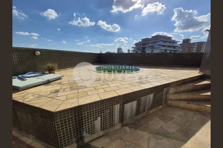 39_photo/94dce3f56b.c5c9bbec4f3c6a13-ATLAS-c267c032-37ca-447e-bb6e-a50c4699c2a1.jpg de apartamento para alugar com 4 quartos, 254m² em Centro, Curitiba