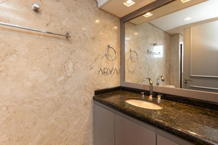 36_photo/94dce3f56d.4e880f8228a8a24b-ATLAS-173eff3c-fe22-4e93-8184-bfeeff545344.jpg de apartamento à venda com 5 quartos, 501m² em Bigorrilho, Curitiba