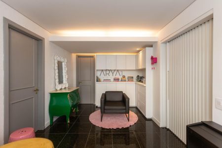 47_photo/94dce3f56d.4e880f8228a8a24b-ATLAS-2649cbda-fd19-40de-9297-06a7beef94eb.jpg de apartamento à venda com 5 quartos, 501m² em Bigorrilho, Curitiba