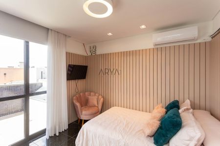 43_photo/94dce3f56d.4e880f8228a8a24b-ATLAS-2b07f84d-32be-40a8-ba21-d23e02337dc5.jpg de apartamento à venda com 5 quartos, 501m² em Bigorrilho, Curitiba