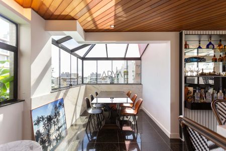 49_photo/94dce3f56d.4e880f8228a8a24b-ATLAS-52715019-372d-47bb-90aa-e2bd6283be90.jpg de apartamento à venda com 5 quartos, 501m² em Bigorrilho, Curitiba