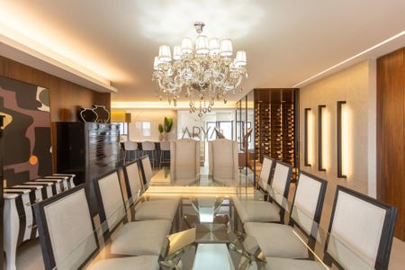 3_photo/94dce3f56d.4e880f8228a8a24b-ATLAS-78f3c4c5-4bd9-4b67-813e-835813c0a5b6.jpg de apartamento à venda com 5 quartos, 501m² em Bigorrilho, Curitiba