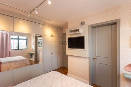 33_photo/94dce3f56d.4e880f8228a8a24b-ATLAS-7b04df10-02c3-457d-bce9-16b1f563d6af.jpg de apartamento à venda com 5 quartos, 501m² em Bigorrilho, Curitiba