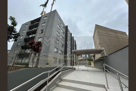 4_photo/94dce3f579.8cbbc6e43ead3576-ATLAS-a10ad286-3b6a-46bf-a152-2d842e35e710.jpg de apartamento à venda com 1 quarto, 51m² em Bigorrilho, Curitiba