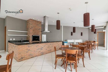 6_photo/94dce3f58b.12d0202a16f4e96b-ATLAS-20dd49c2-548f-4dae-8a47-28ae5df199d4.jpg de apartamento à venda com 2 quartos, 63m² em Centro, Curitiba