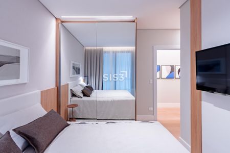 24_photo/94dce3f597.f91a7bf774741b78-ATLAS-e14f9ac9-a236-4ebf-8bf8-30d27069a2d4.jpg de apartamento à venda com 3 quartos, 174m² em Centro, Curitiba