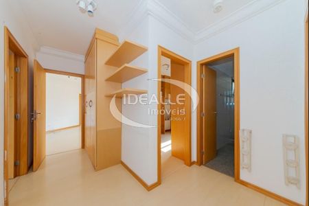 15_photo/94dce3f5a1.09000a4fa51e2841-ATLAS-0a6da4b5-9ebd-4a29-89d8-79cc2dd43cef.jpg de apartamento para alugar com 4 quartos, 145m² em Centro, Curitiba