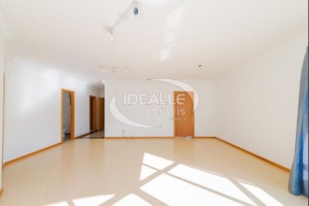 3_photo/94dce3f5a1.09000a4fa51e2841-ATLAS-71477402-76a4-4069-af91-bc63ef902c1e.jpg de apartamento para alugar com 4 quartos, 145m² em Centro, Curitiba