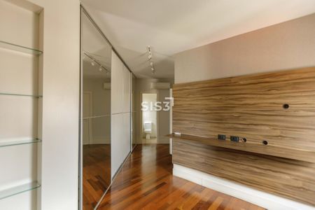 3_photo/94dce3f5a1.f66d028d646c826b-ATLAS-0bd67d20-72a2-4220-9f4e-6860e6306eeb.jpg de apartamento à venda com 3 quartos, 145m² em Centro, Curitiba