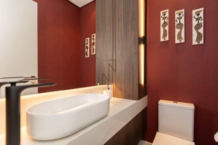 2_photo/94dce3f5cd.df48fa5043247fa7-ATLAS-0e73bc23-d23d-4e54-8c38-6c83802a78f4.jpg de apartamento à venda com 2 quartos, 130m² em São Francisco, Curitiba