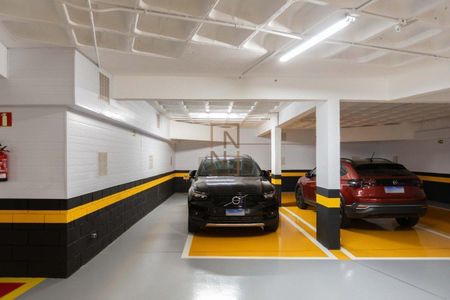 15_photo/94dce3f5cd.df48fa5043247fa7-ATLAS-a5aa9f36-c529-48b0-bb78-bd8e8a9f4001.jpg de apartamento à venda com 2 quartos, 130m² em São Francisco, Curitiba