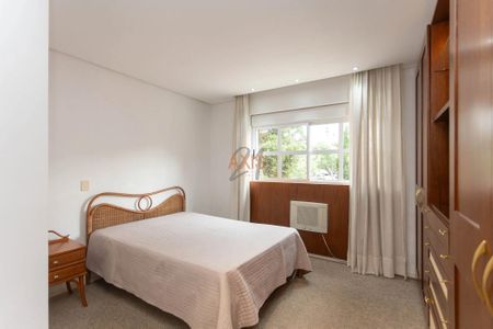 5_photo/94dce3f5d1.29152d4f95012d72-ATLAS-37df1ec8-c9b0-4da3-abe1-6b75ef0936cb.jpg de apartamento à venda com 3 quartos, 149m² em Bigorrilho, Curitiba