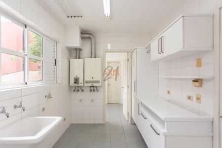 5_photo/94dce3f5d1.29152d4f95012d72-ATLAS-e1bd8c1a-4724-47fa-b696-65e65c45186a.jpg de apartamento à venda com 3 quartos, 149m² em Bigorrilho, Curitiba