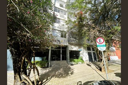 49_photo/94dce3f5ef.ece2e37fcec8195f-ATLAS-953832e3-40a7-4cf2-8ba4-80a71eef60a3.jpg de apartamento à venda com 4 quartos, 242m² em Água Verde, Curitiba