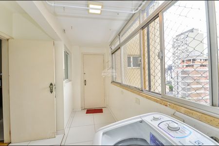 4_photo/94dce3f5ff.252f7d2ea91e42b7-ATLAS-10c66b1a-fb89-4733-985b-81057e9c135d.jpg de apartamento à venda com 4 quartos, 194m² em Mercês, Curitiba