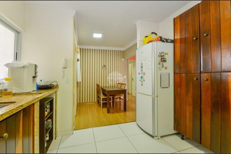 8_photo/94dce3f5ff.252f7d2ea91e42b7-ATLAS-22355f15-0922-4ff0-b5be-35d386e792a3.jpg de apartamento à venda com 4 quartos, 194m² em Mercês, Curitiba