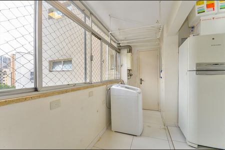 17_photo/94dce3f5ff.252f7d2ea91e42b7-ATLAS-8c146e05-fcfd-48fb-aaab-a97a2d8fe77d.jpg de apartamento à venda com 4 quartos, 194m² em Mercês, Curitiba