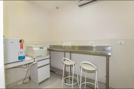 9_photo/94dce3f60b.897d07b3daa0aa3c-ATLAS-32b65d50-e942-42bf-8cab-c65166ee529e.jpg de casa à venda com 4 quartos, 69m² em Água Verde, Curitiba