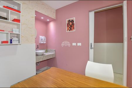 3_photo/94dce3f60b.897d07b3daa0aa3c-ATLAS-3f06764f-e307-4545-a59c-c6148c1fb1f9.jpg de casa à venda com 4 quartos, 69m² em Água Verde, Curitiba