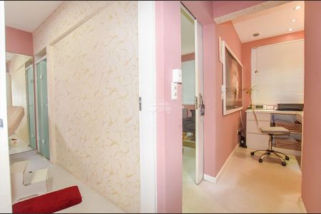 12_photo/94dce3f60b.897d07b3daa0aa3c-ATLAS-46e46082-e9fe-45ab-b1f8-9c3e3b6e5f07.jpg de casa à venda com 4 quartos, 69m² em Água Verde, Curitiba