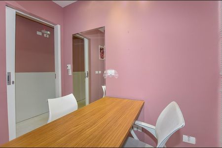 3_photo/94dce3f60b.897d07b3daa0aa3c-ATLAS-7ae50091-808d-4807-8101-021bc2aa85a2.jpg de casa à venda com 4 quartos, 69m² em Água Verde, Curitiba