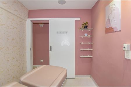 11_photo/94dce3f60b.897d07b3daa0aa3c-ATLAS-cb2c2ffc-a18a-4c1f-8b6c-1c378b90f86c.jpg de casa à venda com 4 quartos, 69m² em Água Verde, Curitiba