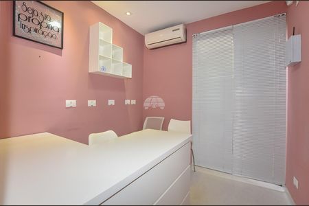 19_photo/94dce3f60b.897d07b3daa0aa3c-ATLAS-e0e9caba-ae2d-4e50-816d-08b0ab9b9383.jpg de casa à venda com 4 quartos, 69m² em Água Verde, Curitiba