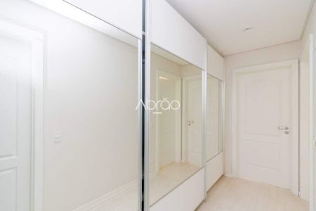 21_photo/94dce3f60f.08afe9e7eafb73ae-ATLAS-9d6c510e-26c5-4f6b-9a6b-b12c10c0aafa.jpg de apartamento à venda com 3 quartos, 302m² em Centro, Curitiba