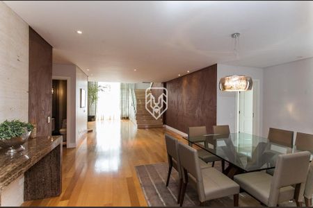 40_photo/94dce3f60f.ec7c23d4a42a154c-ATLAS-50f3896b-46e6-46a0-a8ba-586cd1e3b802.jpg de apartamento à venda com 4 quartos, 409m² em Centro, Curitiba