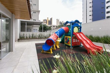 48_photo/94dce3f60f.ec7c23d4a42a154c-ATLAS-79bdef41-686b-411c-af64-3e07e1a1e962.jpg de apartamento à venda com 4 quartos, 409m² em Centro, Curitiba