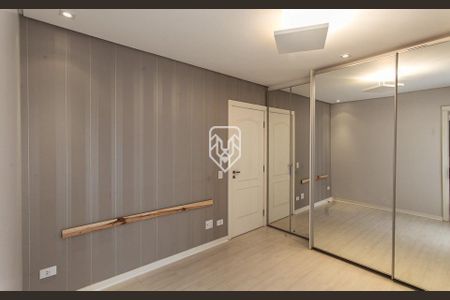 34_photo/94dce3f60f.ec7c23d4a42a154c-ATLAS-7c221eee-4d67-44f5-b3c7-e381590e1f39.jpg de apartamento à venda com 4 quartos, 409m² em Centro, Curitiba