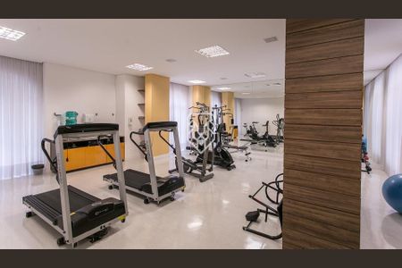 43_photo/94dce3f60f.ec7c23d4a42a154c-ATLAS-a89114ba-1c25-4d00-ba4f-769060a4e1e3.jpg de apartamento à venda com 4 quartos, 409m² em Centro, Curitiba