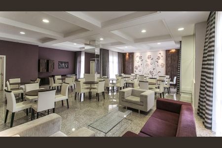 42_photo/94dce3f60f.ec7c23d4a42a154c-ATLAS-bfbcad92-23de-44a5-ada9-cd1b969e24e8.jpg de apartamento à venda com 4 quartos, 409m² em Centro, Curitiba