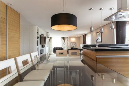 13_photo/94dce3f60f.ec7c23d4a42a154c-ATLAS-d4b2f791-f825-4eef-bc92-e3f5b1d44983.jpg de apartamento à venda com 4 quartos, 409m² em Centro, Curitiba