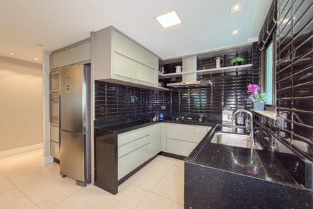 37_photo/94dce3f647.72dbb2e2e315c7ab-ATLAS-ef855ce5-2baf-4d55-8dcb-b243f7f7be18.jpg de apartamento à venda com 2 quartos, 113m² em Mercês, Curitiba