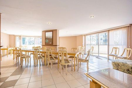 4_photo/94dce3f6cf.0224a692f5fbe428-ATLAS-4a37cc75-50c1-4d0f-9baf-b2a3aabb5fad.jpg de apartamento à venda com 2 quartos, 53m² em São Francisco, Curitiba