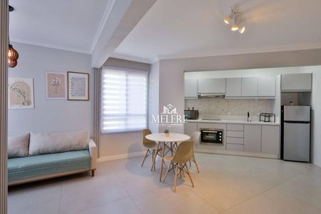 7_photo/94dce3f6cf.0224a692f5fbe428-ATLAS-a0762ffc-715a-4ad8-ab3d-3d899125e07a.jpg de apartamento à venda com 2 quartos, 53m² em São Francisco, Curitiba