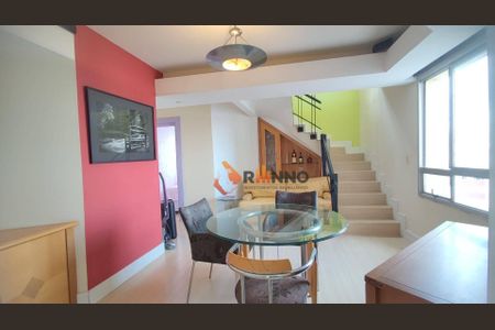 5_photo/94dce3f6cf.86f828dfb55f0536-ATLAS-7cf7f2ea-c2e8-4f7e-b0ae-6f64d0b503e8.jpg de apartamento à venda com 2 quartos, 94m² em Bigorrilho, Curitiba