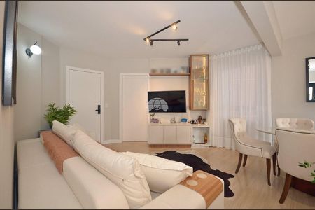 8_photo/94dce3f6cf.adbd8c19aab40c52-ATLAS-092d421e-4ee8-4e97-9d14-54c176282ec6.jpg de apartamento à venda com 2 quartos, 52m² em São Francisco, Curitiba